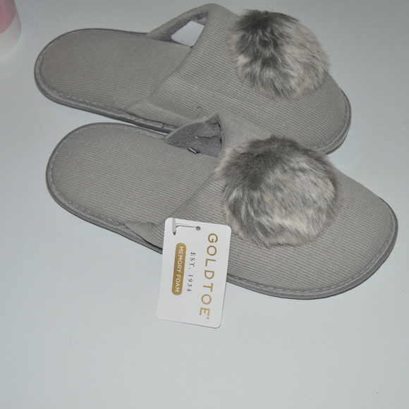 Shoes - slipper